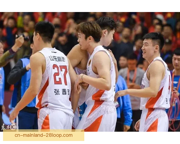 曼努埃尔乌加特离开巴黎圣日耳曼以五千万欧加盟曼联